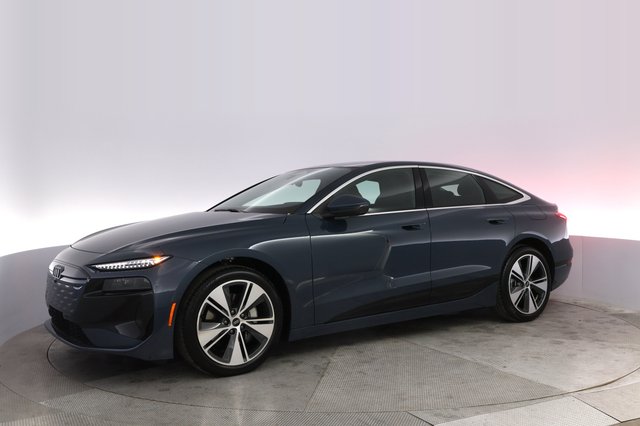 2025 Audi A6 e-tron — photo 14 of 22