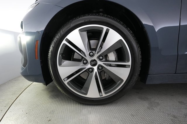 2025 Audi A6 e-tron — photo 16 of 22