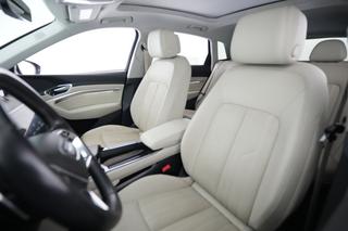 2019 Audi e-tron — photo 3 of 21