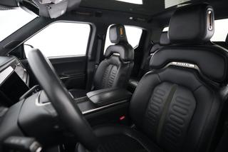 2022 Rivian R1T — photo 3 of 20