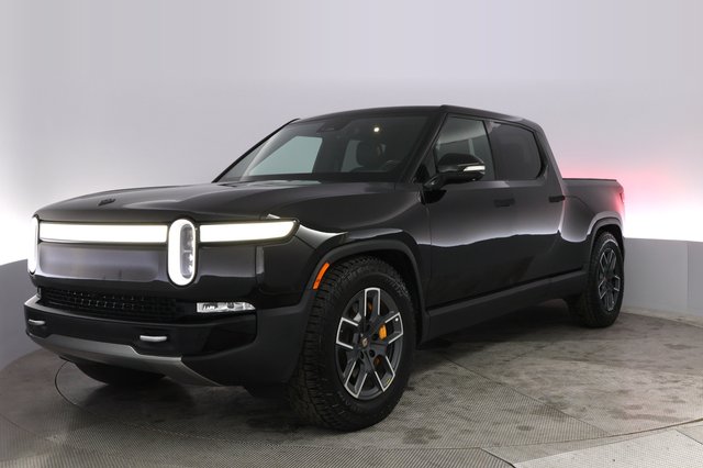 2022 Rivian R1T — VIN 7FCTGAALXNN009896
