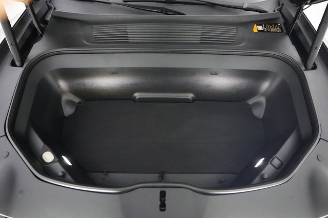 2022 Rivian R1T — photo 19 of 20