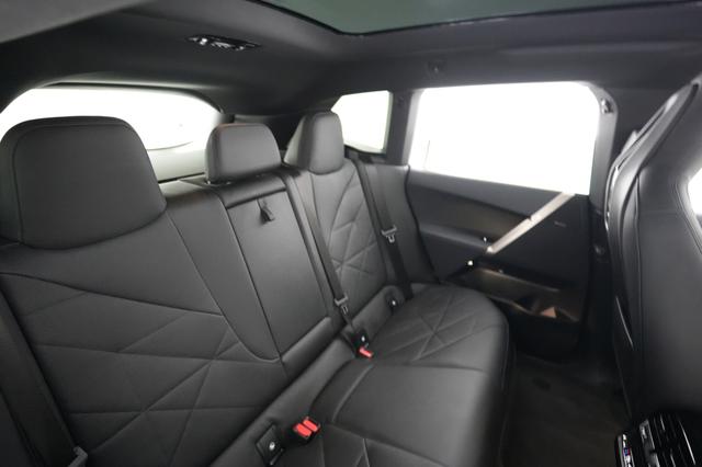 2022 BMW iX — photo 4 of 20