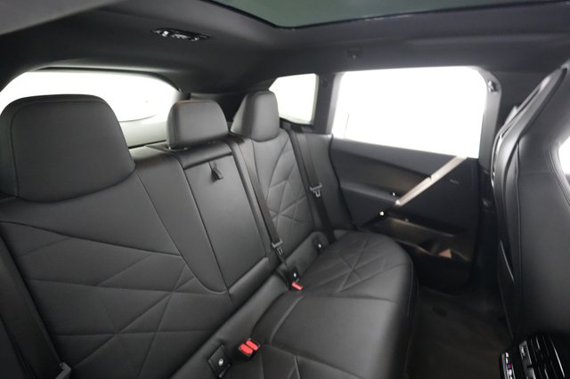 2022 BMW iX — photo 4 of 20