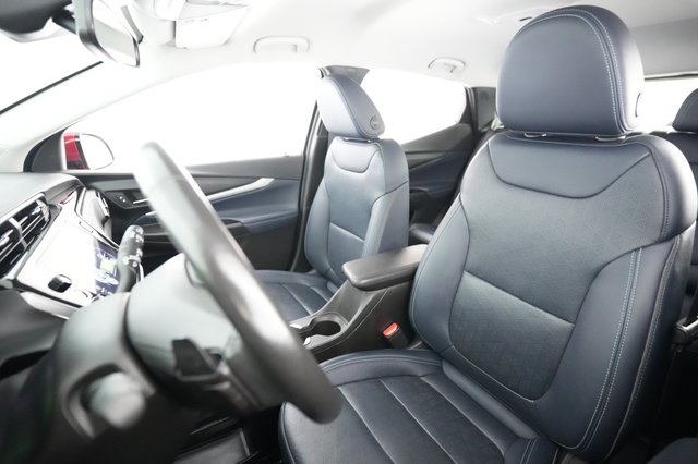 2022 Chevrolet Bolt EUV — photo 3 of 22