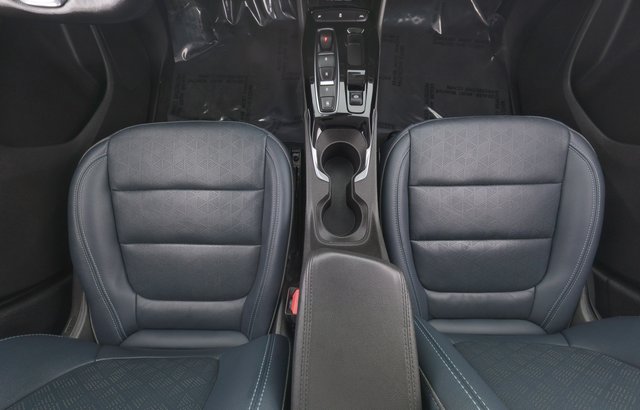 2022 Chevrolet Bolt EUV — photo 21 of 22