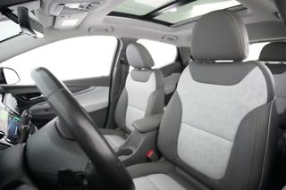 2022 Chevrolet Bolt EUV — photo 3 of 22