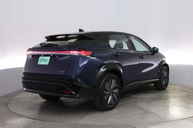 2023 Nissan Ariya — photo 2 of 20