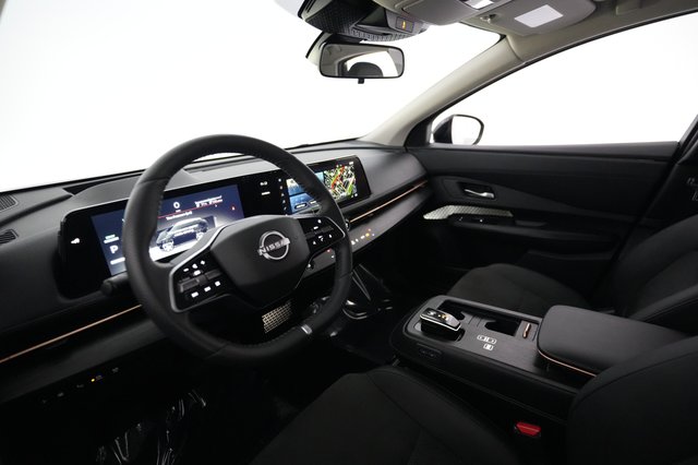 2023 Nissan Ariya — photo 18 of 20