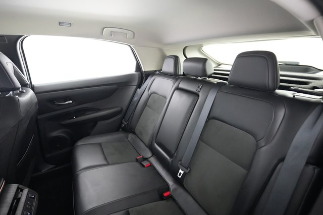 2023 Nissan Ariya — photo 19 of 20