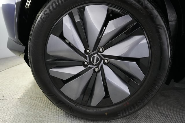 2023 Nissan Ariya — photo 15 of 20