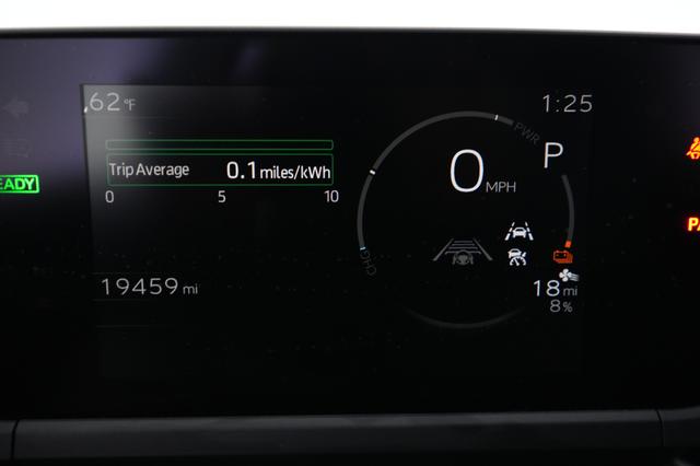 2023 Subaru Solterra — photo 5 of 20