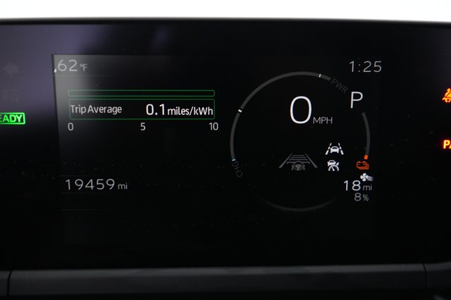 2023 Subaru Solterra — photo 5 of 20