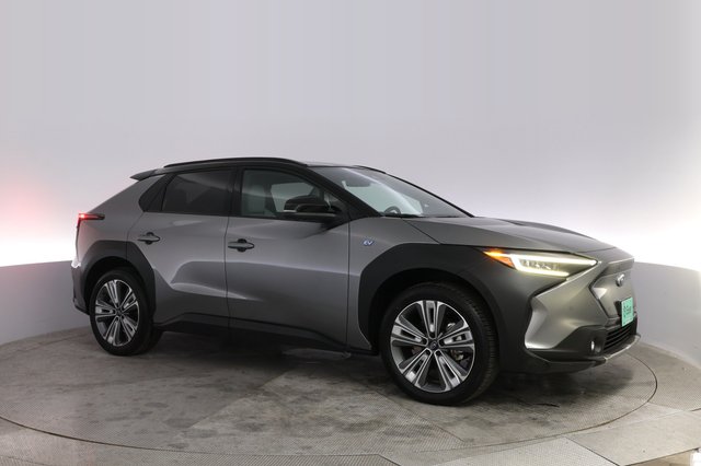 2023 Subaru Solterra — photo 11 of 20