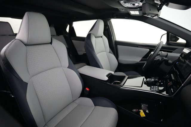 2023 Subaru Solterra — photo 18 of 20