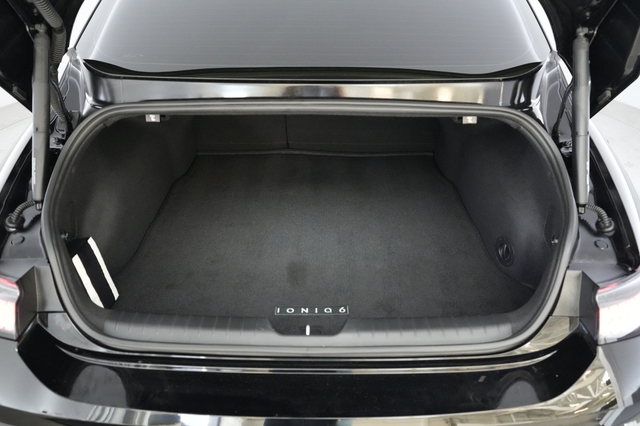 2023 Hyundai IONIQ 6