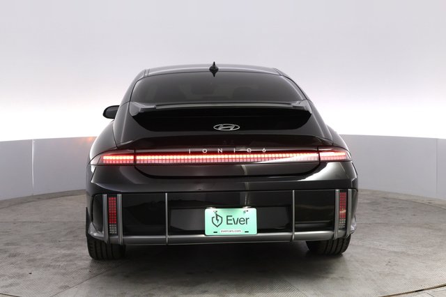 2023 Hyundai IONIQ 6 — photo 12 of 21