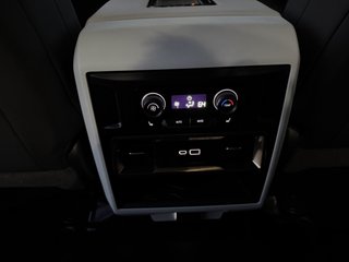 2024 GMC Hummer EV SUV — photo 25 of 33
