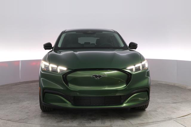 2025 Ford Mustang Mach-E — photo 9 of 21