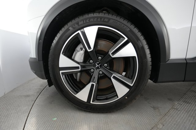 2025 Polestar 3 — photo 16 of 21
