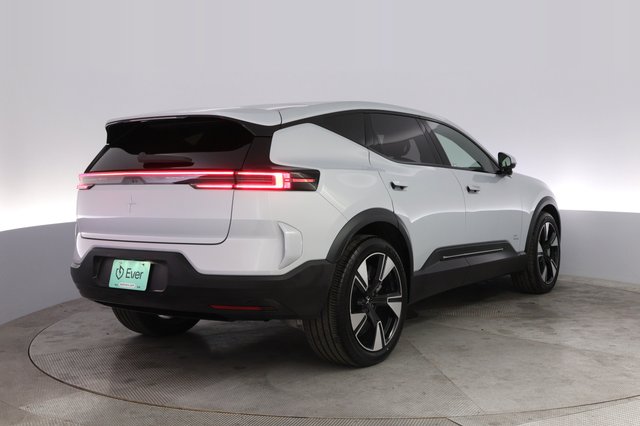 2025 Polestar 3 — photo 2 of 21