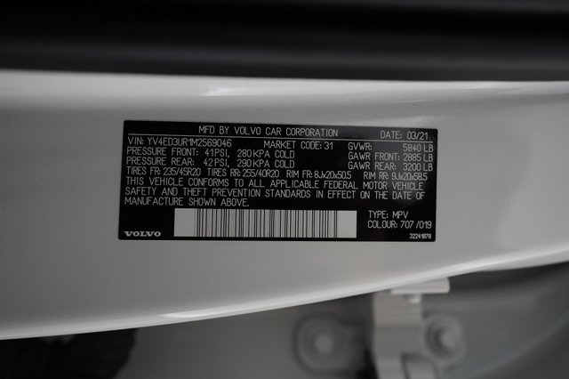 2021 Volvo XC40 Recharge — photo 22 of 22