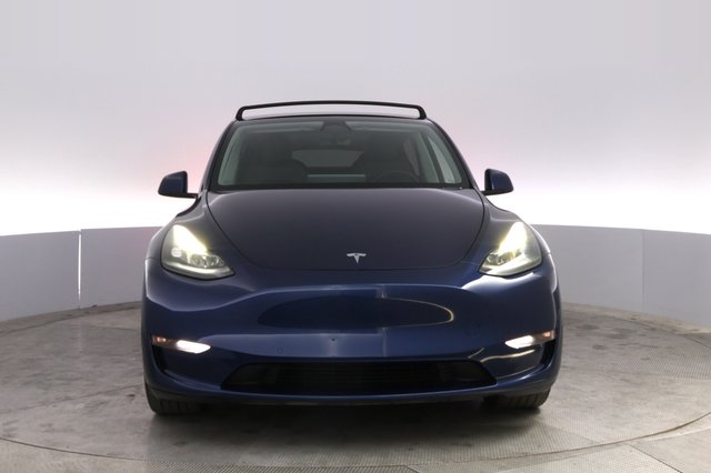 2022 Tesla Model Y — photo 9 of 21