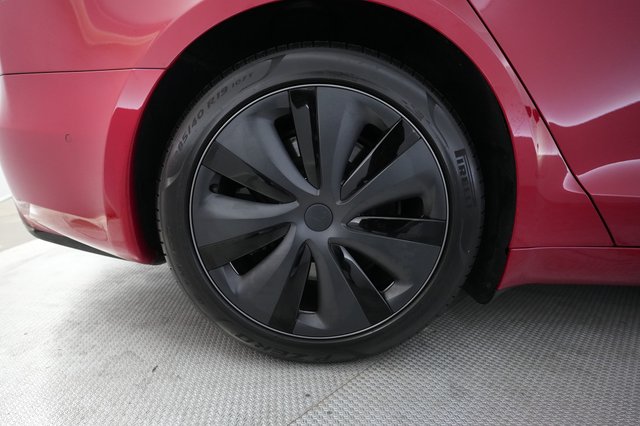 2022 Tesla Model S — photo 17 of 22