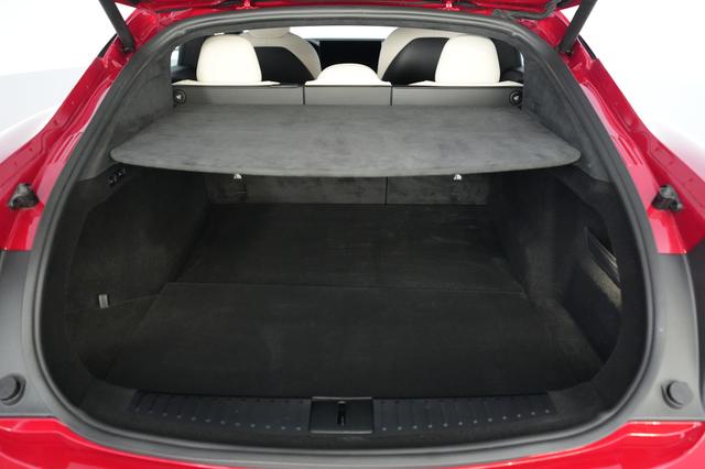 2022 Tesla Model S — photo 6 of 22