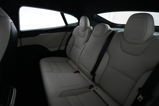 2022 Tesla Model S