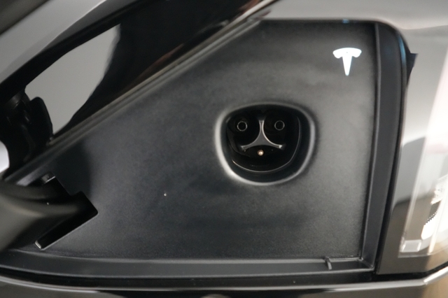 2023 Tesla Model X