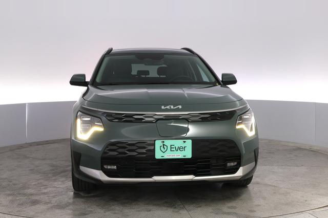 2023 Kia Niro EV — photo 9 of 20