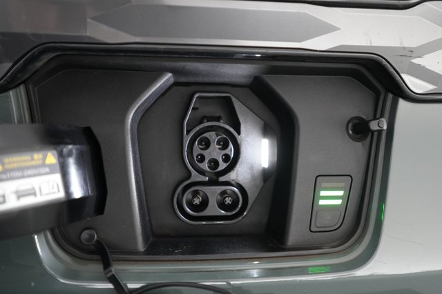 2023 Kia Niro EV — photo 8 of 20