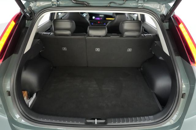 2023 Kia Niro EV — photo 6 of 23