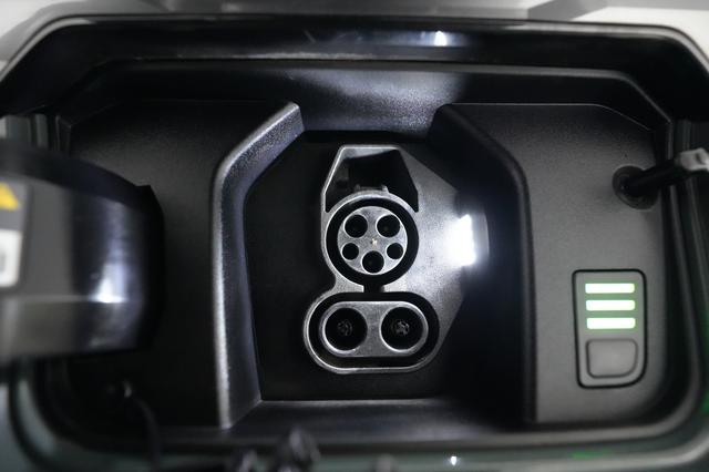 2023 Kia Niro EV — photo 8 of 23