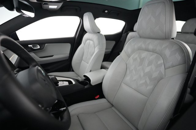 2024 Polestar 2 — photo 3 of 21