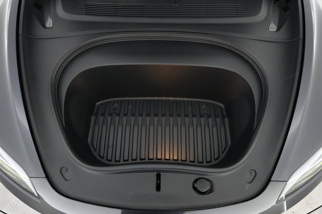 2024 Tesla Model 3 — photo 20 of 21