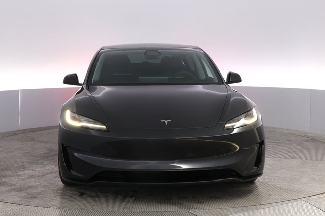 2024 Tesla Model 3 — photo 9 of 21