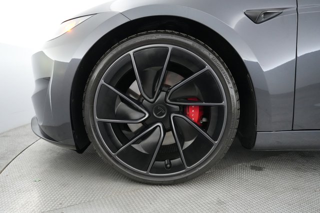 2024 Tesla Model 3 — photo 15 of 21