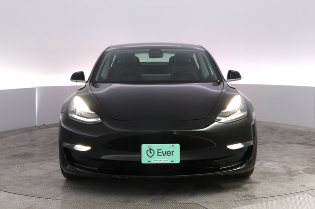 2020 Tesla Model 3 — photo 9 of 21