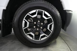 2023 Ford F-150 Lightning — photo 10 of 15
