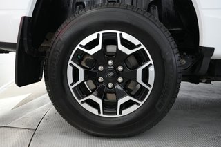 2023 Ford F-150 Lightning — photo 11 of 15