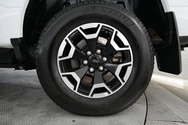 2023 Ford F-150 Lightning — photo 7 of 15