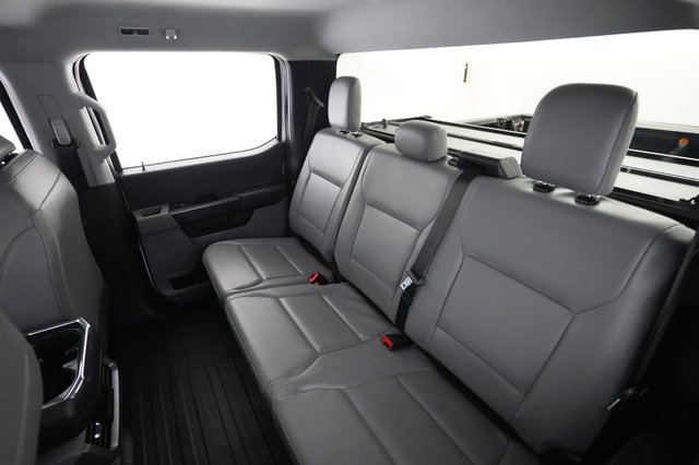 2023 Ford F-150 Lightning — photo 13 of 15