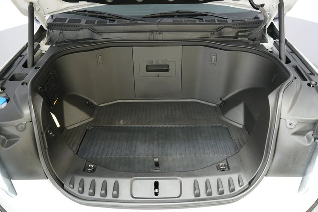2023 Ford F-150 Lightning — photo 14 of 15