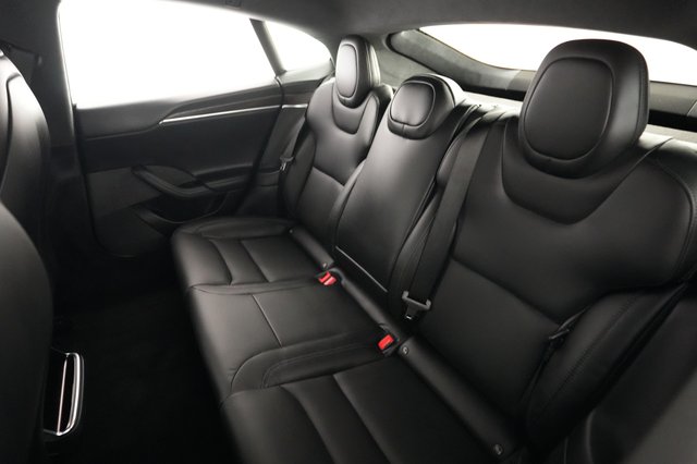 2023 Tesla Model S — photo 19 of 21