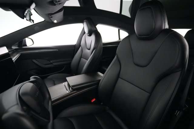 2023 Tesla Model S — photo 3 of 21