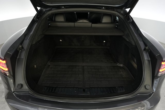2023 Tesla Model S — photo 6 of 21
