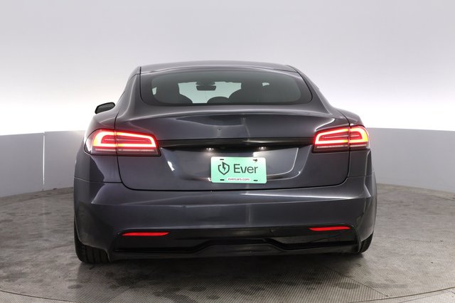 2023 Tesla Model S — photo 12 of 21