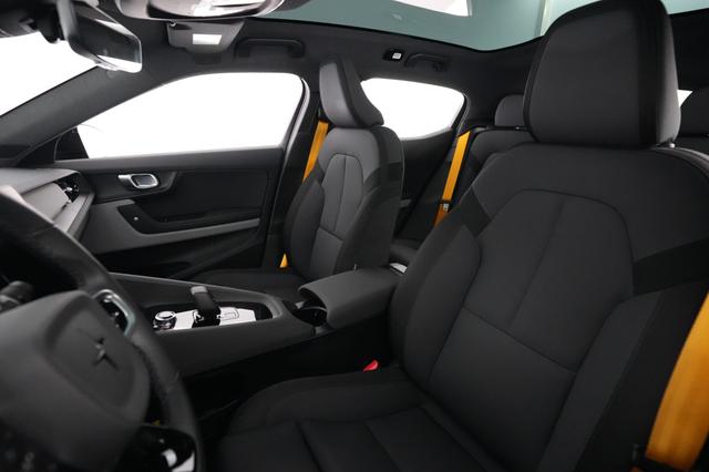 2023 Polestar 2 — photo 3 of 21